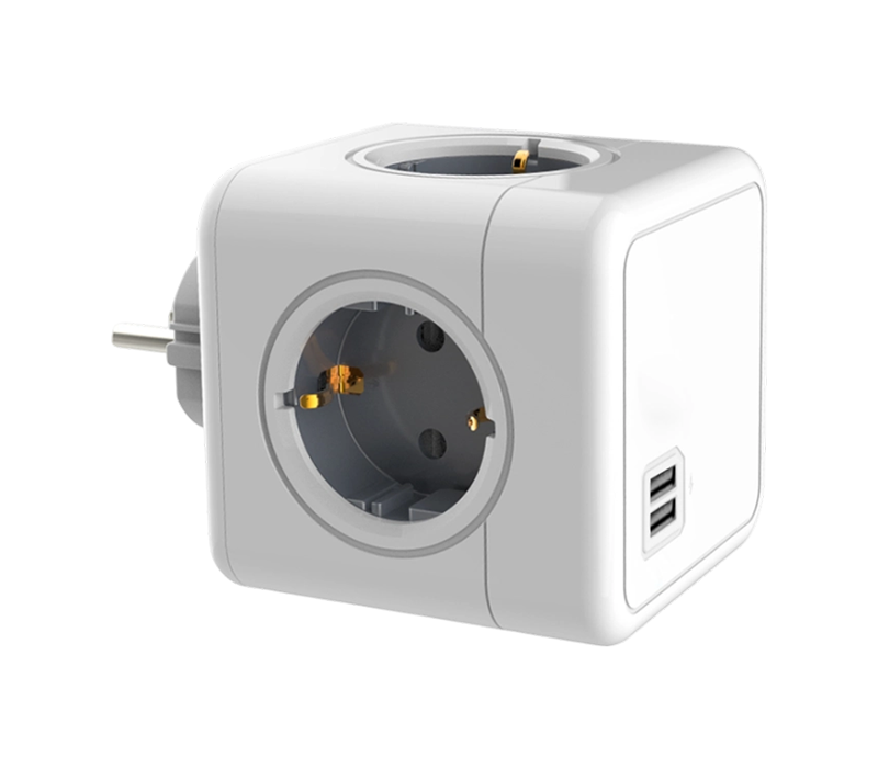 E02A Plug-in Cube Power Strip, jossa on 4 Euro-tyyppistä pistorasiaa ja 2 USB-A-porttia